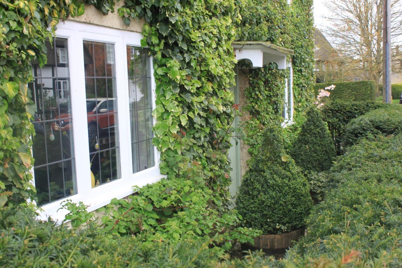 Ivy Cottage B And B Buckingham Esterno foto